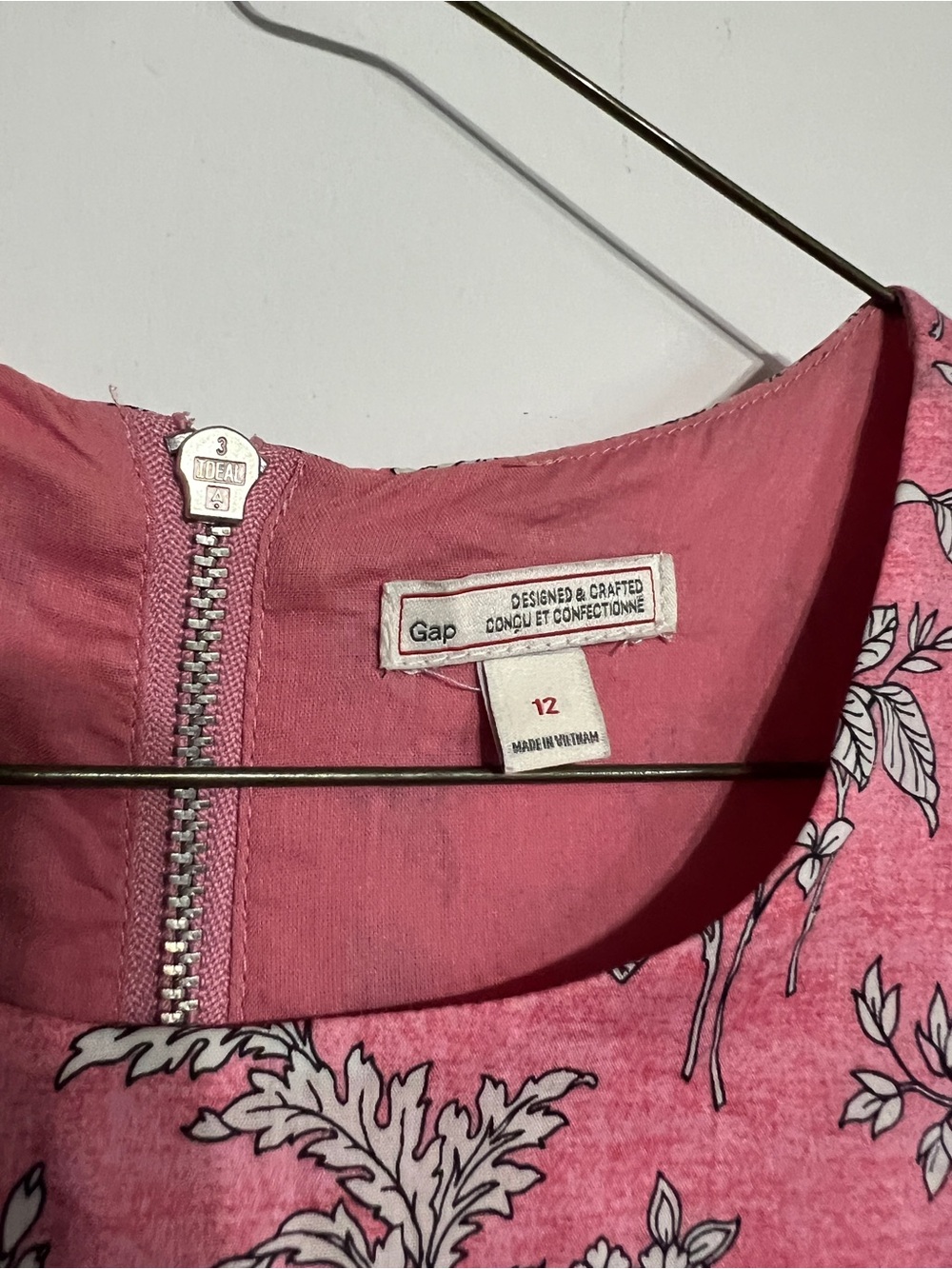 GAP Pink Floral Sleeveless Fit-and-Flare Mini Dress - Picture 3 of 6